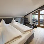 Otel Boutique Gams 4*