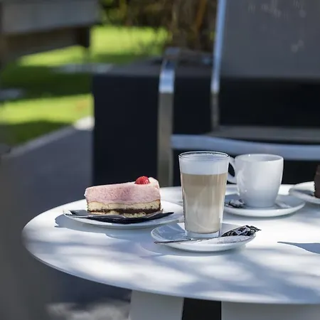 호텔 Boutique Gams 4*