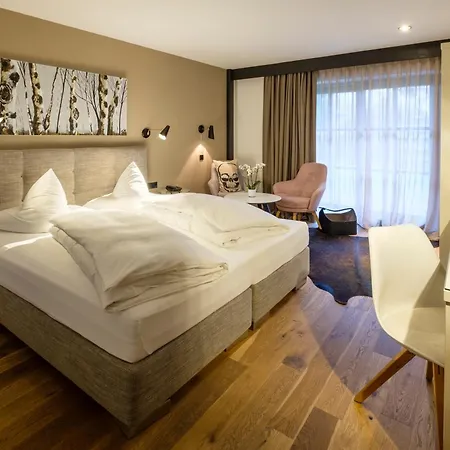 Hotel Boutique Gams 4*